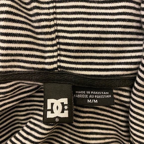DC hoodie - Picture 8 of 11